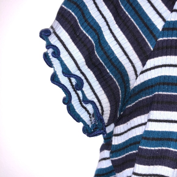 Striped crop t-shirt - Picture 3 of 3